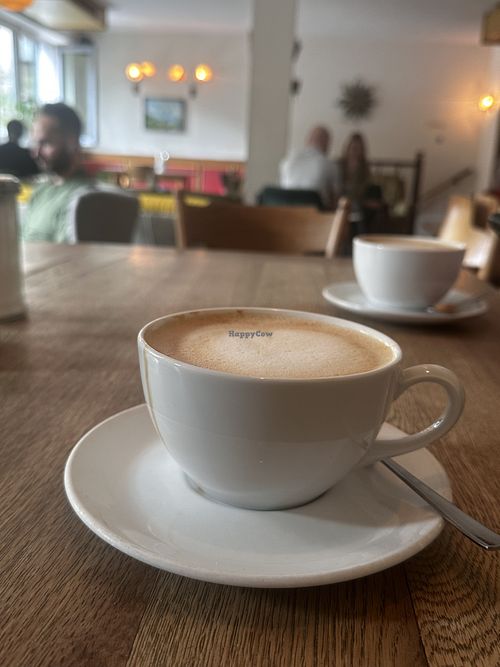 Oat milk lattee  at Trachtenvogl in Munich