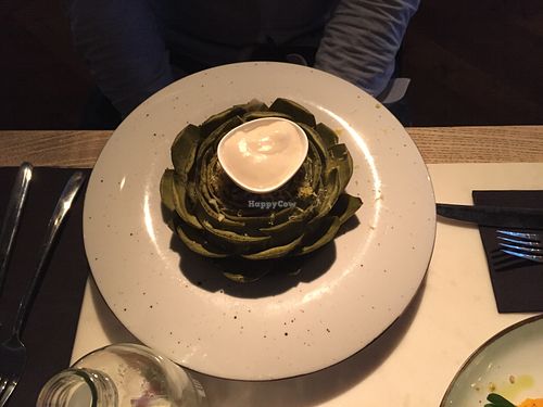 Whole artichoke at Meatless District - De Pijp in Amsterdam