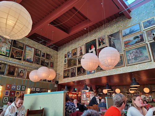 Interior at Racconto Lounge  in Bury