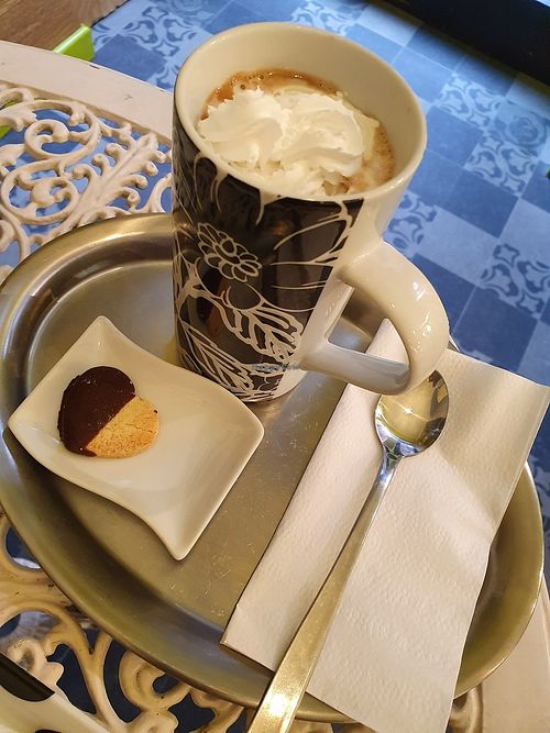 Hot choc, veeeeery hot! at Sweet Vegan in Antwerpen