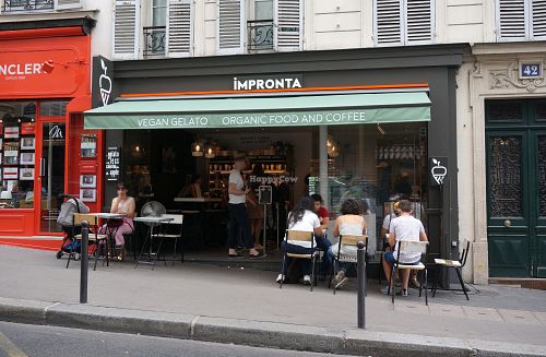Store Front at Impronta in Paris