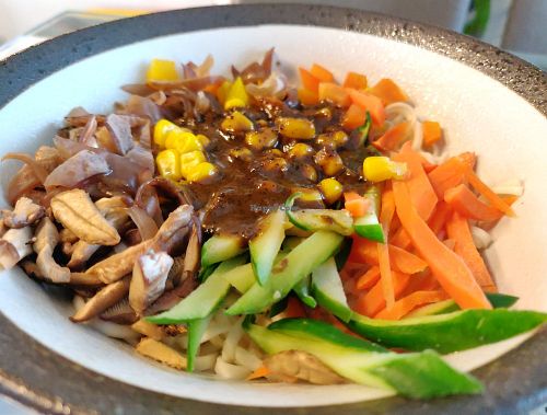 Image of Coolife Owl 貓頭鷹藝品蔬食館 - Māotóuyīng