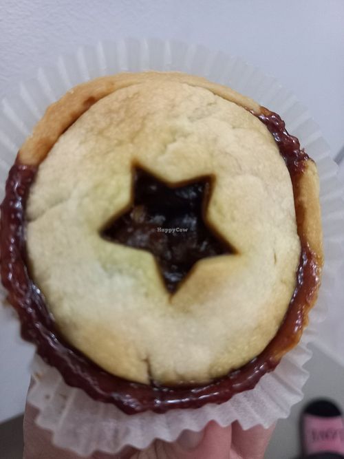 Vegan mince pie #Veganuary at Biscotti House in Chiang Mai