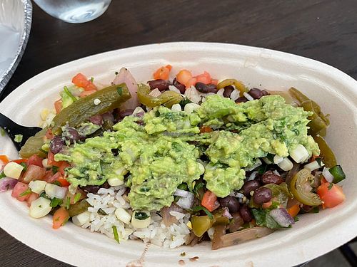 Super lacking in portion size but still pretty good   at Chipotle - Cottonwood Dr in Parker