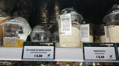 Vegan desserts, including chia pudding and musli at RIX - AsparaGoose in Marupe