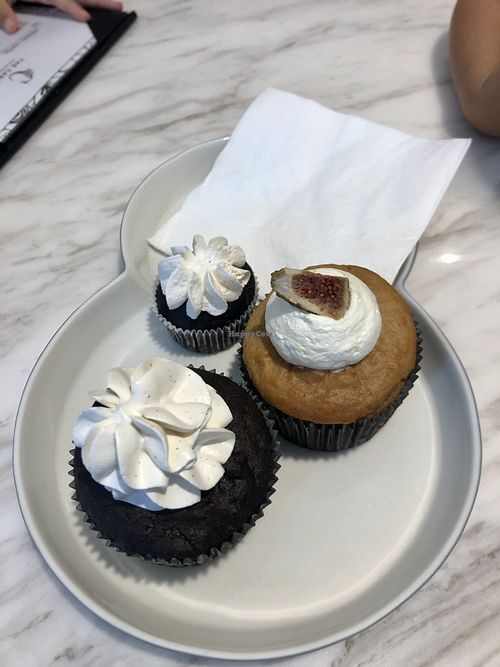 Vegan cupcakes at The Cakery - Landmark in Hong Kong Island