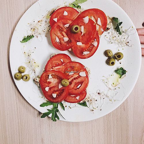 Hummus sandwich at bistro ZDRAVO in Sarajevo