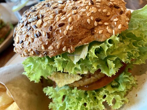 vegan burger at The Orange in Fulda