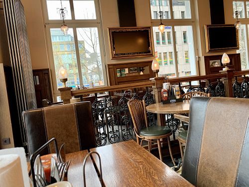 inside at The Orange in Fulda