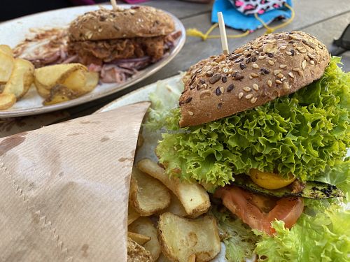 Jackfruit & BBQ Burger at The Orange in Fulda