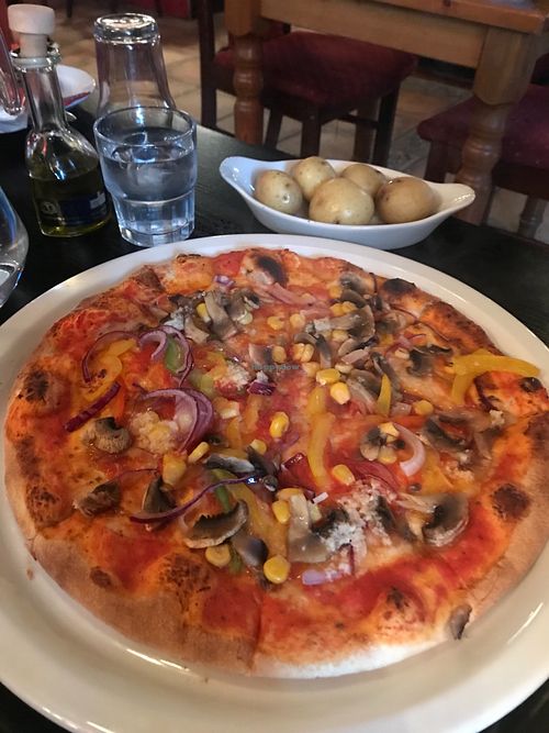Vegetarian pizza without mozzarella and potatoes on a side (Irish style)  at La Sabbia in Bundoran