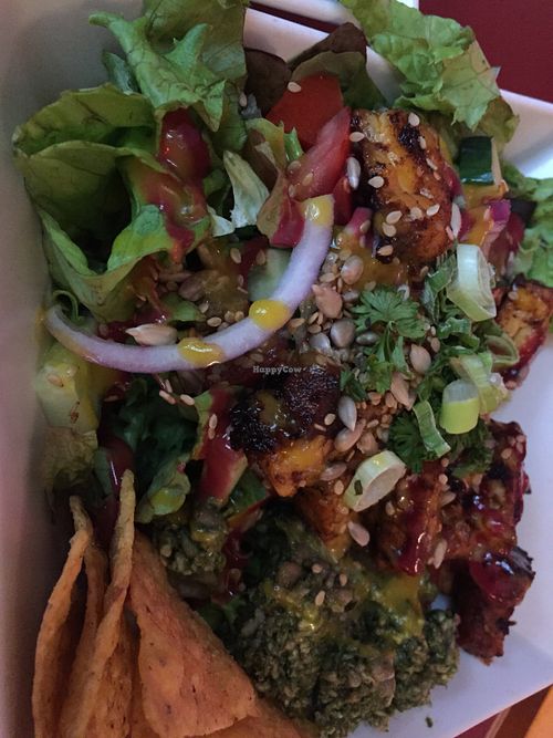 Salad with tempeh at Neue Republik Reger in Berlin