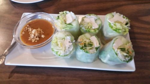 Vegan tofu fresh rolls at Thai E-San Kitchen in Dixon