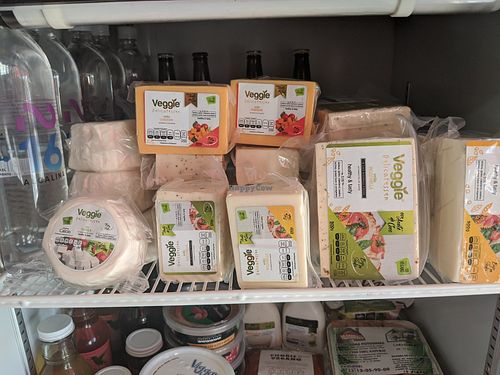 Quesos veganos/ Cheeses at Vegan Bageri in Zapopan
