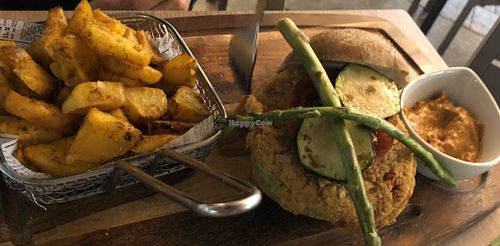Vegan Burger  at Genial Dream in Reus