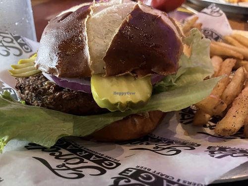 Veggie burger, dry w veggies. Side of truffle fries, no parm    at Ford's Garage in Lutz
