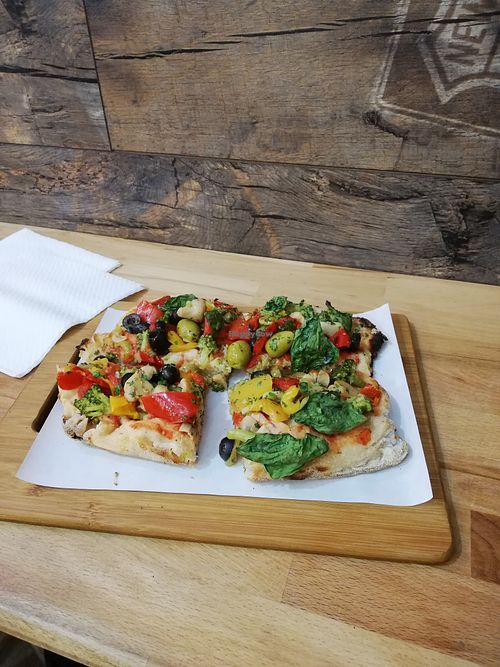 Vegan pinsa at Pinsa 'Mpo in Rome