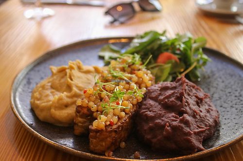 tempeh with tapioca & chickpea puree at Orteá - Vegan Collective in Lisbon