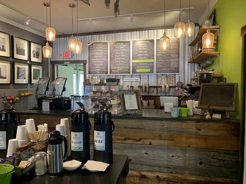Juice , smoothie and coffee bar  at Cape May Market in West Cape May