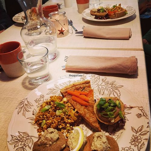 Vegan brunch at SpicyLia in Antibes