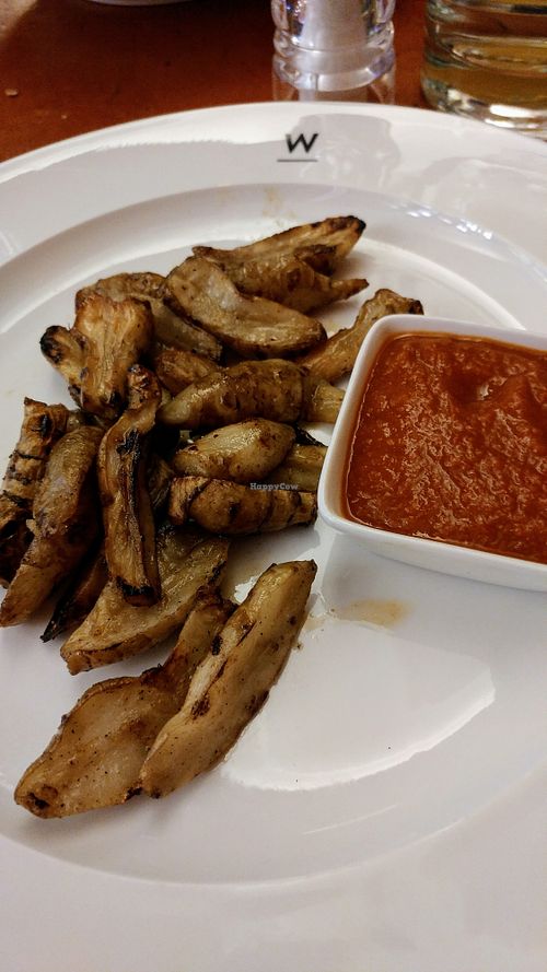 Jerusalem artichokes at Wrenkh Restaurant in Vienna