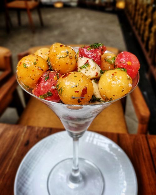 Ma-Me-Mo Salad at Karlo Art Kitchen & Cafe in Pune