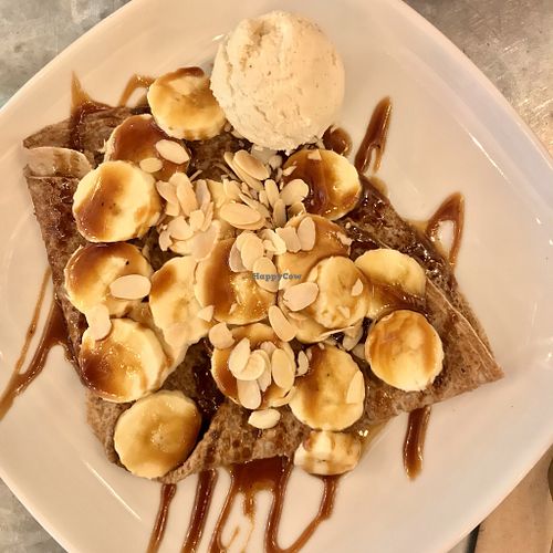 Banana caramel crêpes with vanilla ice-cream at Pipoca Vegan in South West London