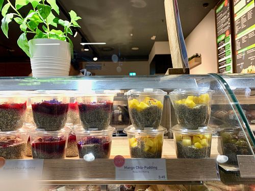 dessert at Dean & David - Hauptbahnhof Express in Berlin