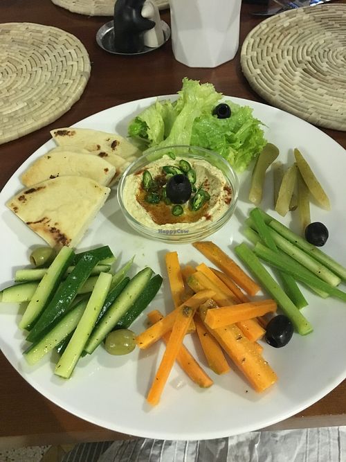 The vegan veg platter at NUGA Rosmead in Colombo