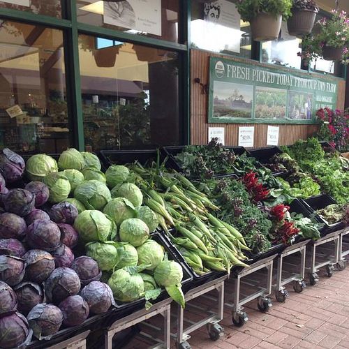 Veggie stand at Food and Thought in Naples