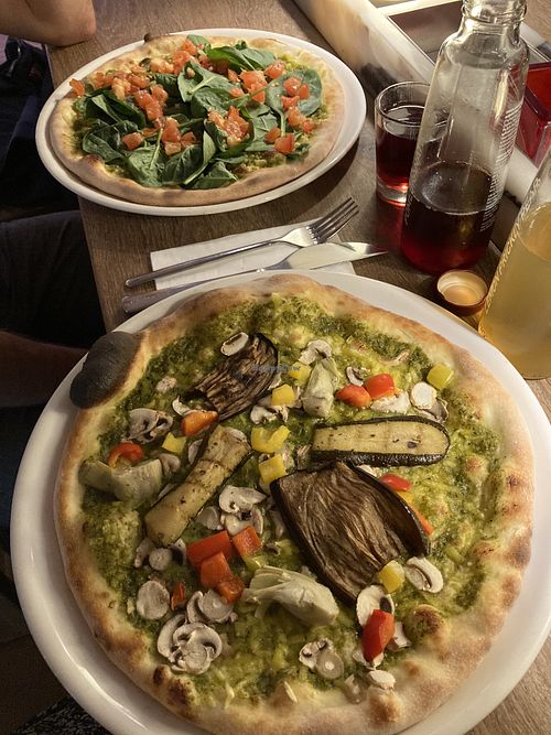 Vegan pizzas at Vapiano in Linz