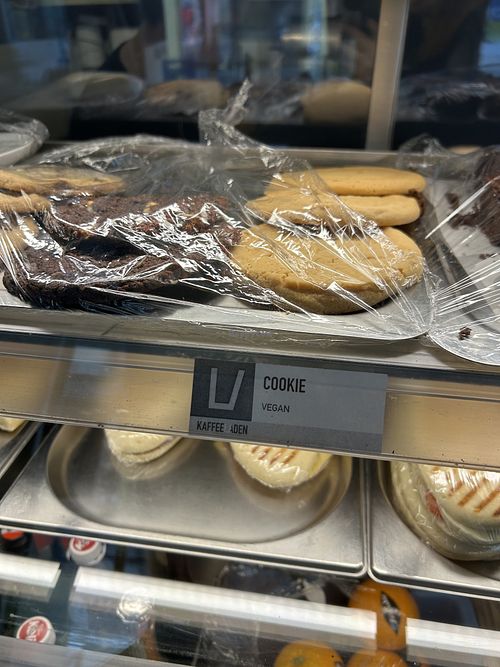 Lemon Cookie vegan 2,80€  at Kaffeeladen in Linz