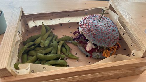 I Puffi burger with edamame beans  at Flower Burger in Palermo