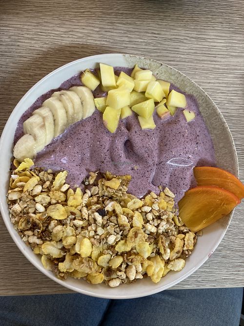 Smoothie Bowl   at Amour Patisserie Vegetale in Nice