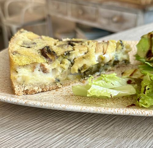 Quiche(mushroom and smoky tofu )  at Amour Patisserie Vegetale in Nice