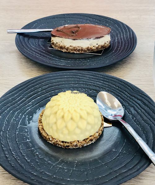 Vaiana & Amour  at Amour Patisserie Vegetale in Nice