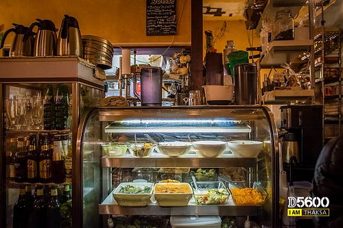 Show at Nagi Shokudo in Kamakura