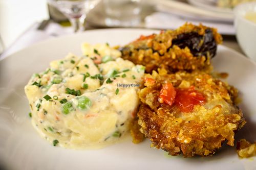 lunch menu - deep fried eggplant with potato salad at Venuss - Herrengasse in Vienna