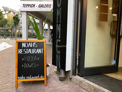 outside at Noah's Restaurant in Mainz