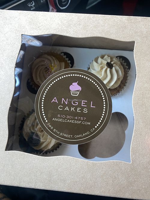 Checking out the goodies, I also got the Maple Latte 😍 #Veganuary at Angel Cakes in Oakland