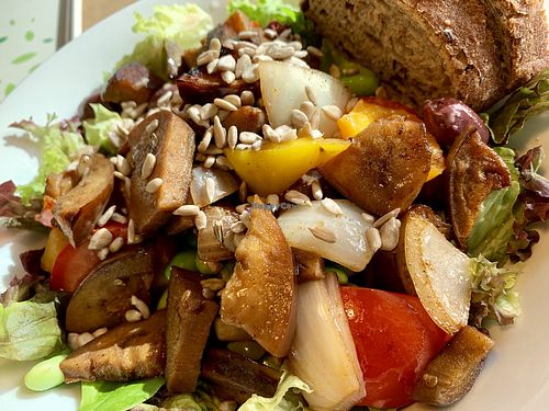 grilled vegan salad at Dean & David - Monbijouplatz in Berlin