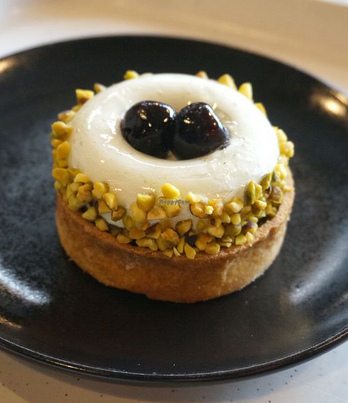 Pistachio/Cherry Tart at Zoï Kitchen - La Boutique in Lyon