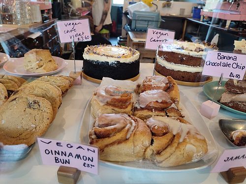 Vegan options at Lovecrumbs - West Port in Edinburgh