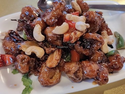 KungBao Monkey Head Mushroom
宫保猴头菇 

 at Eight Treasures Vegetarian 八宝素食馆 in Central Singapore