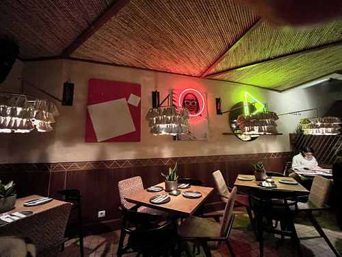   at Chaka Khan in Barcelona