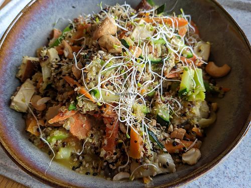 Quinoa veggie stir fry with tofu at Naturata Bio-Restaurant in Schuttrange