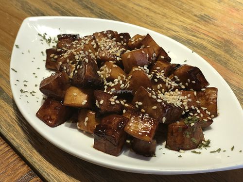 King oyster mushrooms at Veggie Castle in Macau