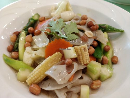 Stir fry lotus root with mixed vegetables at Mother Earth 大地之素 in West Singapore