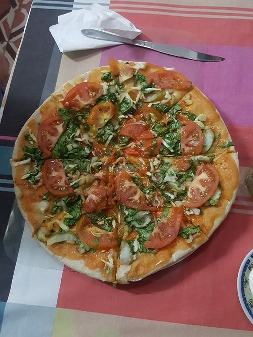 Pizza con vegetales sin queso at Doner Kebab in Baracoa