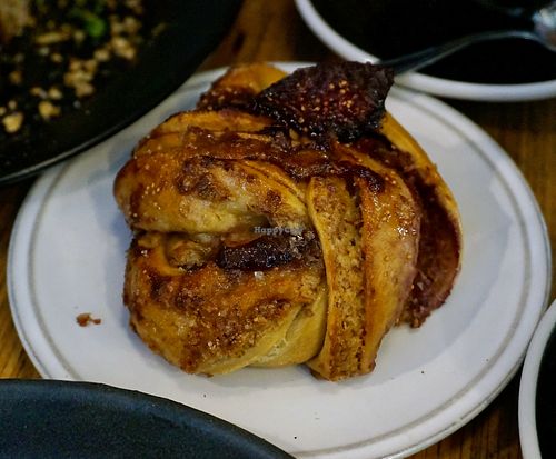 Fig roll at Grounded in Paris